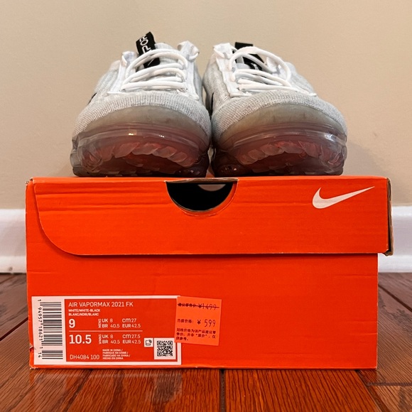 AIR VAPORMAX 2021 FK - Picture 4 of 10